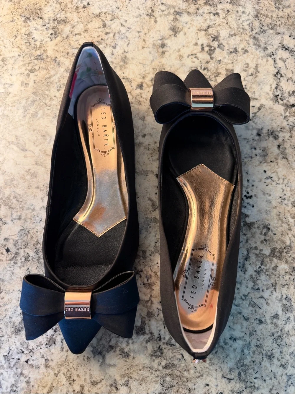 Ted Baker London Black Pointed Ballet Flats with Rose Gold Bow Accent Size 38